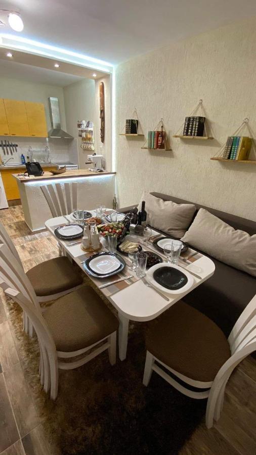 Petrov Apartment Trjavna Exteriér fotografie